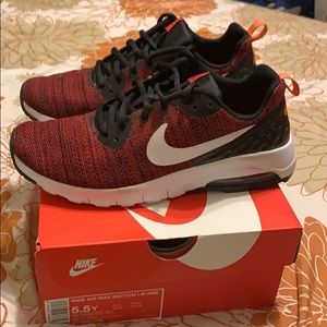 Boys Nike Air Max Motion